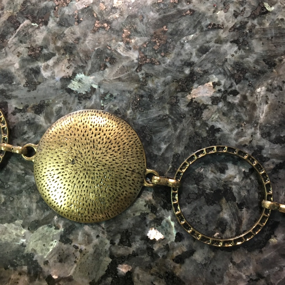 Vintage chain Goldtone chain belt - Picture 2 of 3